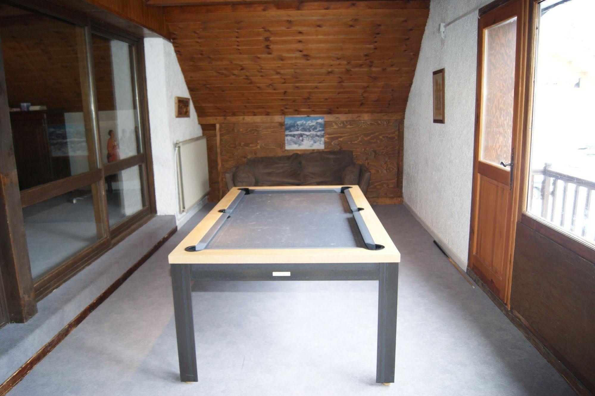 Auberge De Violaine Le Monetier-les-Bains Luaran gambar